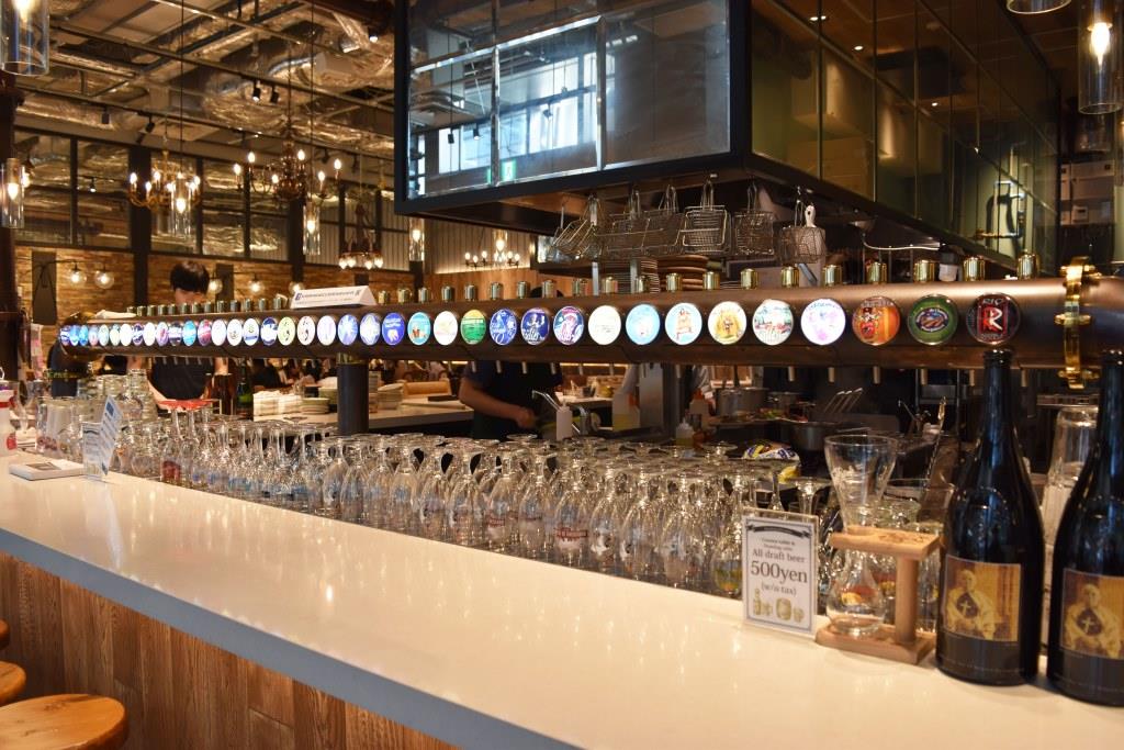 特注のビールタワー